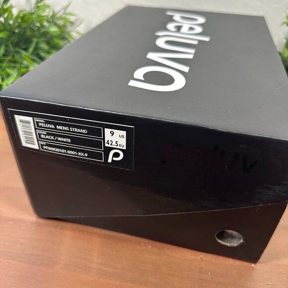 Peluva Men's Strand Lightweight Trainer Toe Barefoot Black Sneakers Size 9 - Picture 10 of 10